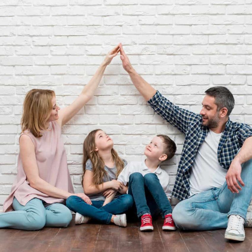 List of Family Members in Spanish [+Practical Exercises]